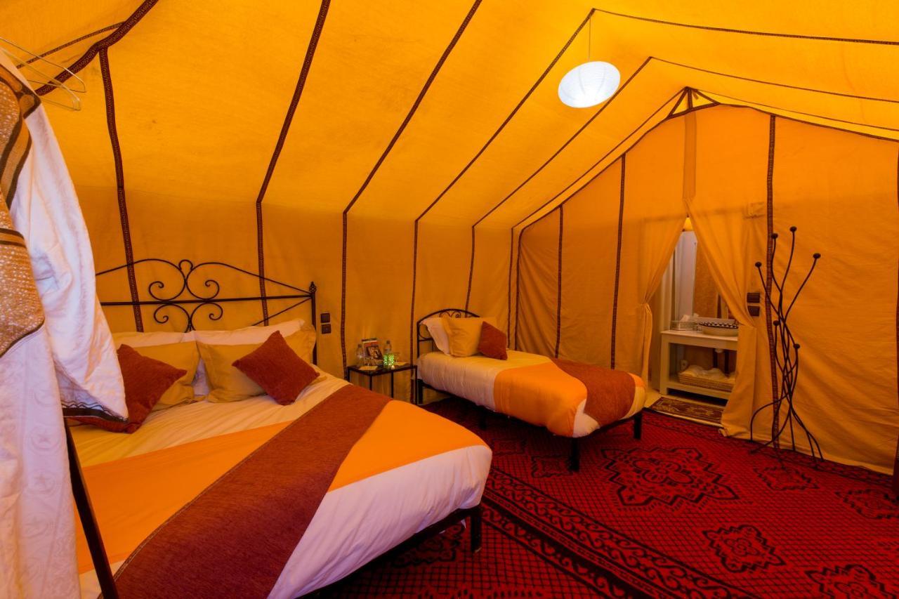 Luxury Bega Camp Hotel Merzouga Exterior foto