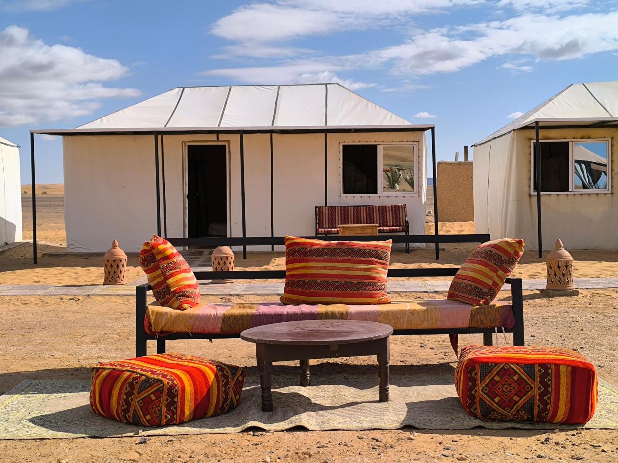 Luxury Bega Camp Hotel Merzouga Exterior foto